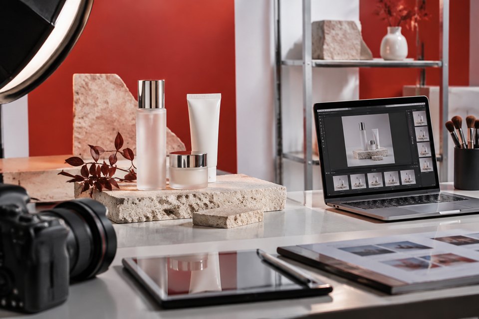 Product photography studio brief for growing teams cover